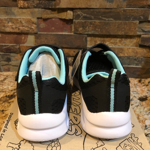 Sketchers Microspec Max Sneakers - Picture 3 of 6